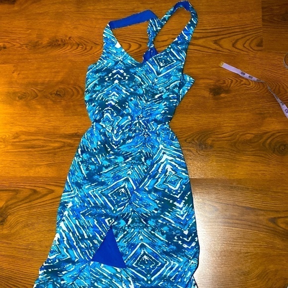 🌷 Forever 21🌷 Beautiful Blue Open Cut Out Back Sleeveless Dress - Picture 9 of 10